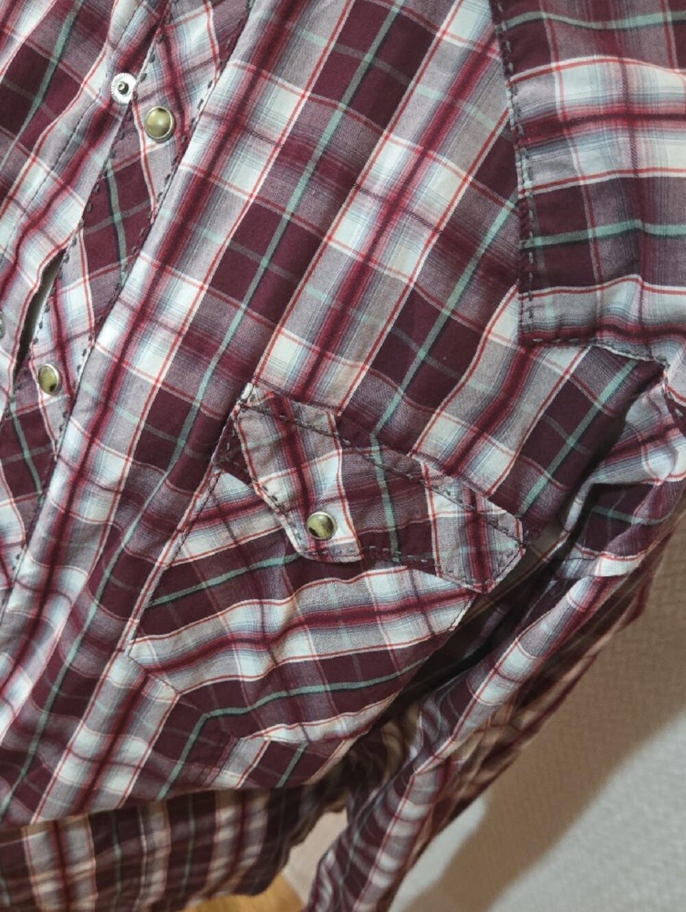 Wrangler Men's Maroon Plaid Western Snap Shirt